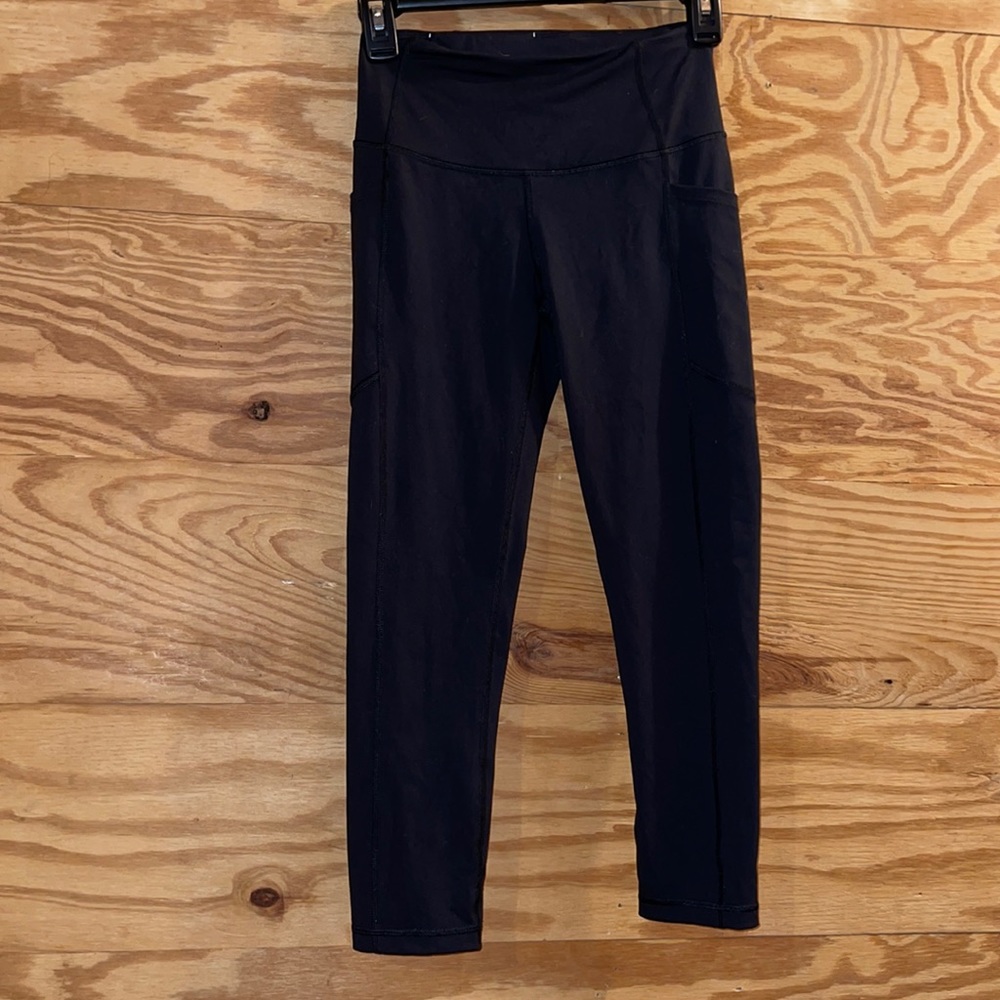 Victoria’s Secret Sport Cropped Yoga Pants